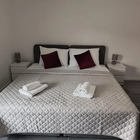 Tourist Port Apartman