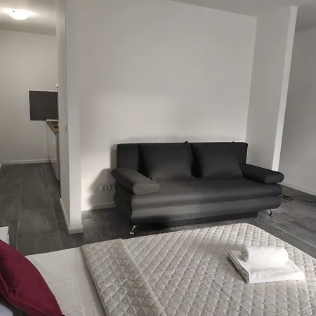 Tourist Port Apartman